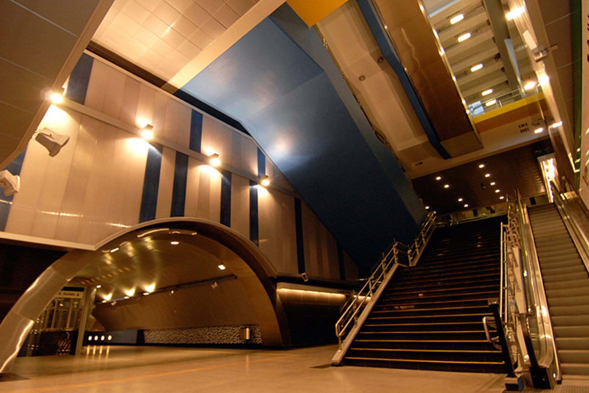 Estacion Metro Maipu