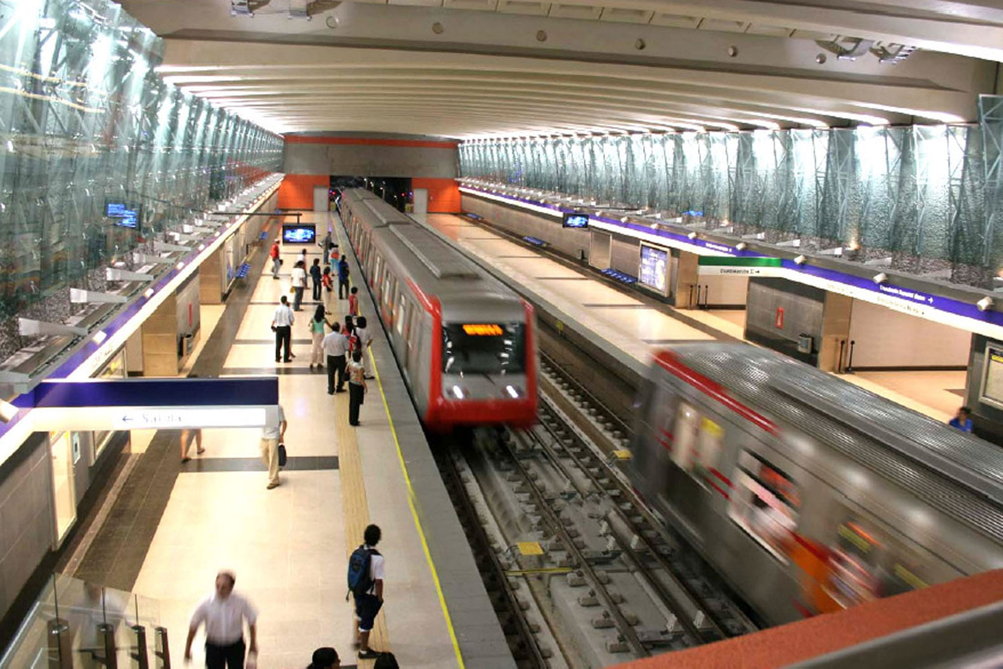 Estación Vicente Valdés Línea 4